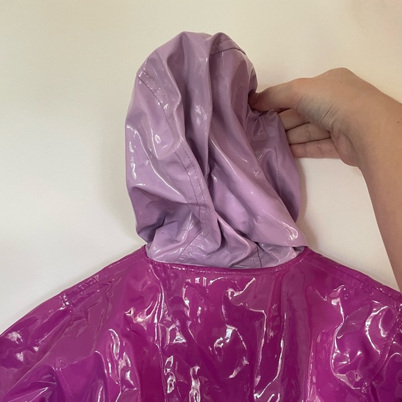 Kidorable rain coat purple with flowers and butterflies - Picture 2 of 4